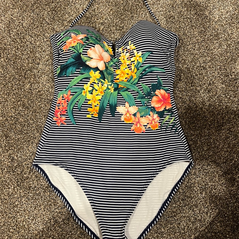 Tommy Bahama Black and White One Piece Swimsuit Halter Style